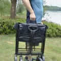 wózek złożony, przygotowany do transportu w bagażniku samochodu